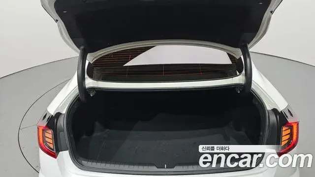 Hyundai Sonata 2022 — Фото 20/20