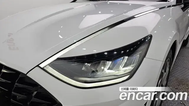 Hyundai Sonata Hybrid 2022 — ფოტო 30/31