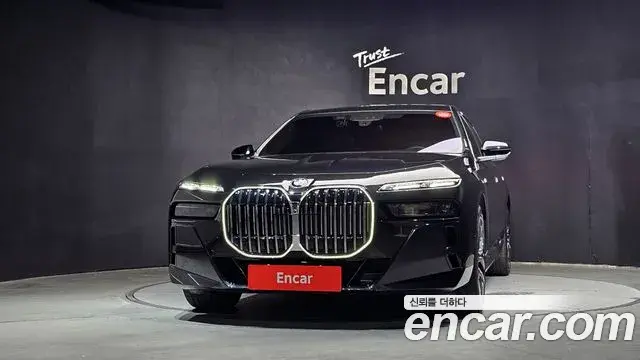 BMW 7 Series 2025 — Şəkil 22/30