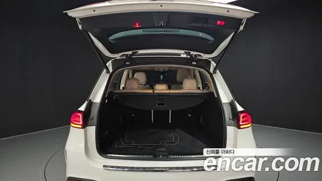 Mercedes-Benz GLE-Class 2021 — Şəkil 9/20