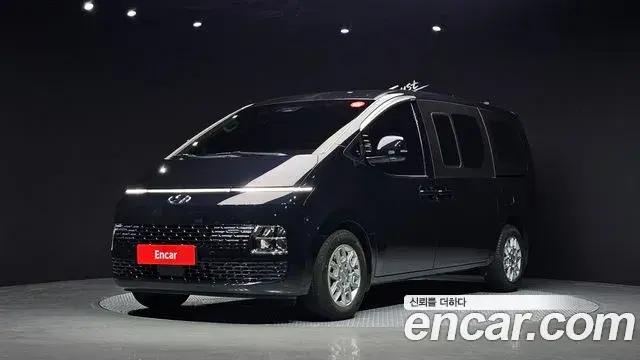 Hyundai Staria 2022 — Photo 17/31