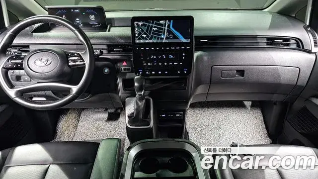 Hyundai Staria 2022 — Photo 26/31