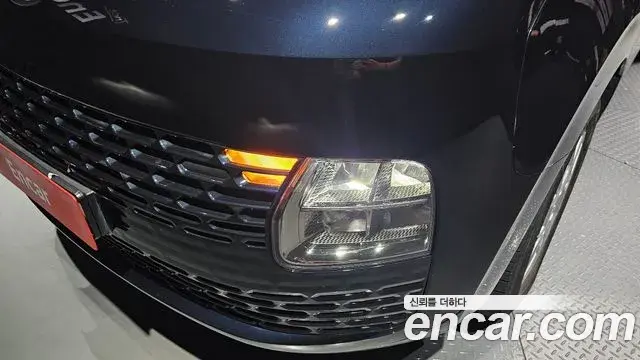 Hyundai Staria 2022 — Photo 12/31
