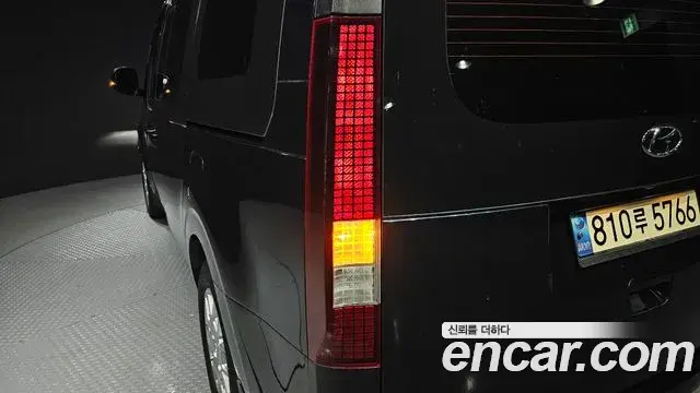 Hyundai Staria 2022 — Photo 23/31