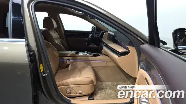 Genesis G90 2022 — Photo 25/33