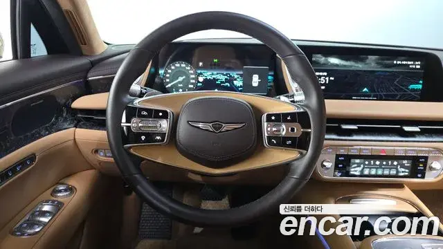 Genesis G90 2022 — Photo 4/33