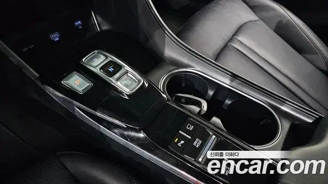 Hyundai Sonata Hybrid 2022 — ფოტო 6/30