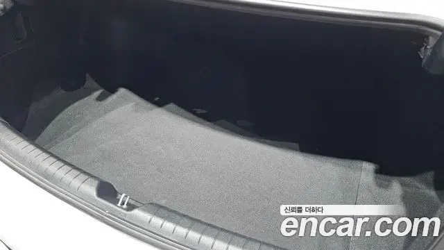 Hyundai Sonata Hybrid 2022 — ფოტო 20/30