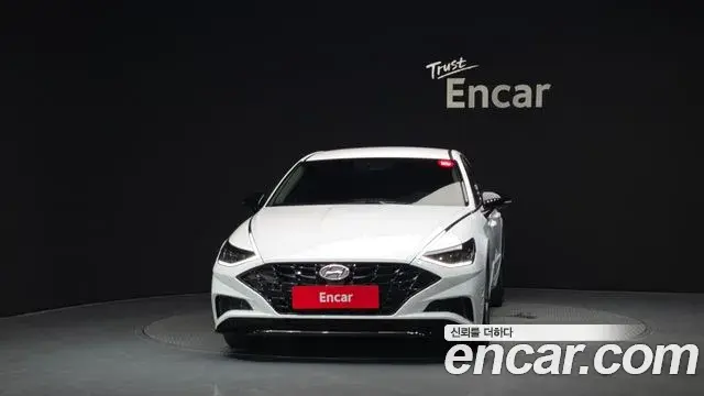 Hyundai Sonata 2022 — Фото 2/20