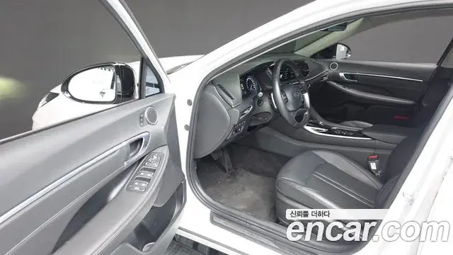 Hyundai Sonata 2022 — Фото 9/20