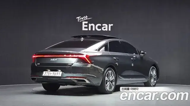 Kia K8 2023 — Şəkil 13/20