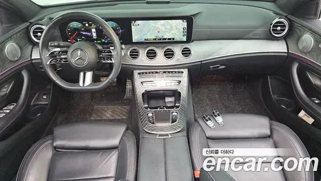 Mercedes-Benz E-Class 2020 — Фото 7/20