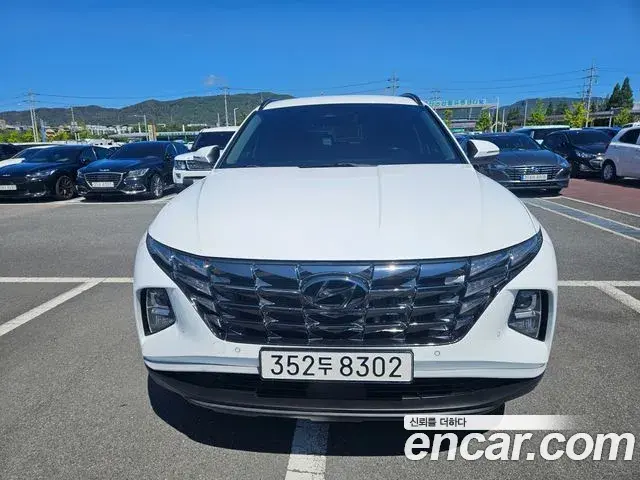 Hyundai Tucson Hybrid 2021 — ფოტო 18/20