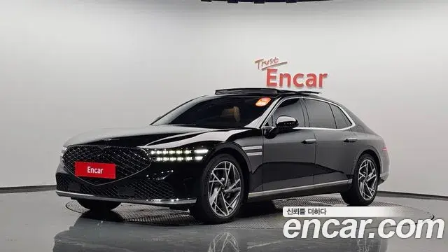 Genesis G90 2023 — ფოტო 19/38