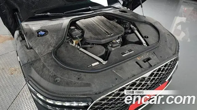 Genesis G90 2023 — ფოტო 30/38