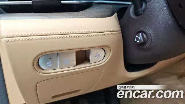 Genesis G90 2023 — ფოტო 27/38
