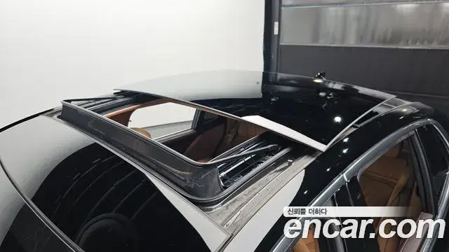 Genesis G90 2023 — ფოტო 38/38