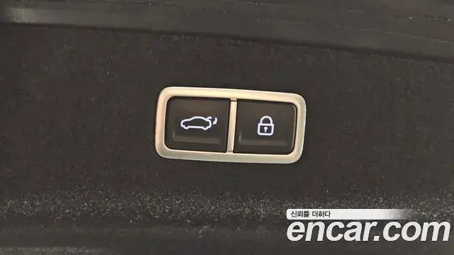 Genesis G90 2023 — ფოტო 37/38