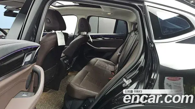 BMW X4 2020 — Şəkil 31/31