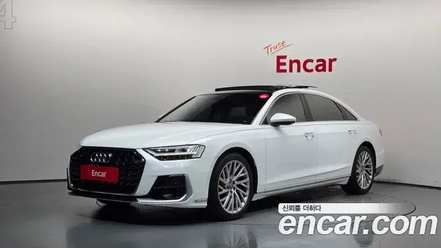 Audi A8 2018 — Şəkil 13/35