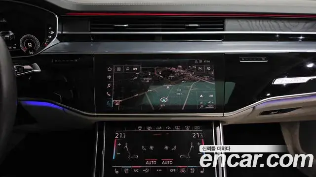 Audi A8 2018 — Şəkil 17/35
