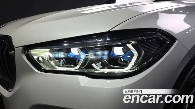 BMW X5 2021 — Şəkil 23/30