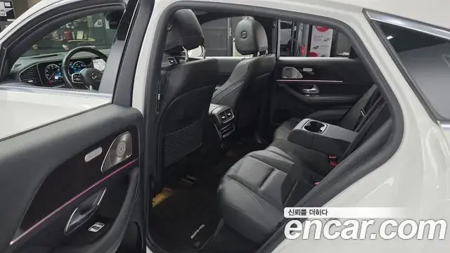 Mercedes-Benz GLE-Class 2021 — ფოტო 7/37