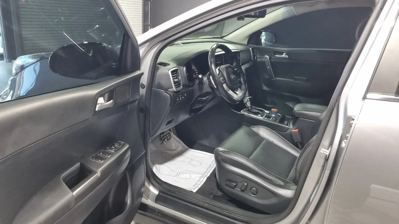 Kia Sportage The Bold 2020 — Фото 6/16