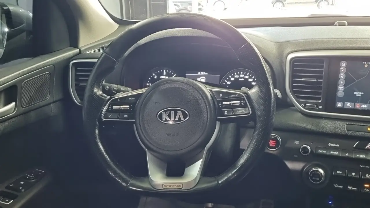 Kia Sportage The Bold 2020 — Фото 12/16
