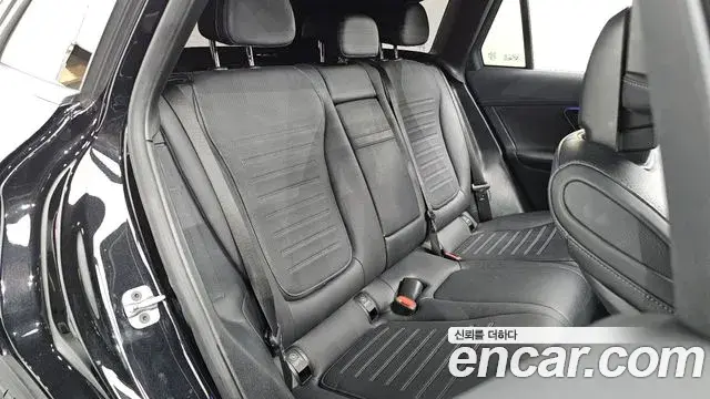 Mercedes-Benz GLC-Class 2023 — Фото 11/20