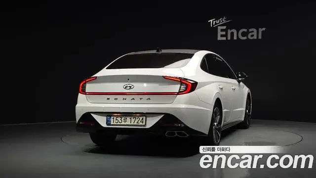 Hyundai Sonata Hybrid 2021 — ფოტო 17/40