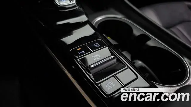 Hyundai Sonata Hybrid 2021 — ფოტო 35/40
