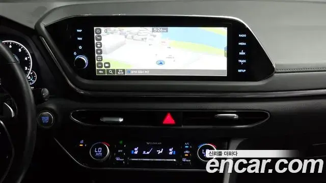 Hyundai Sonata Hybrid 2021 — ფოტო 22/40