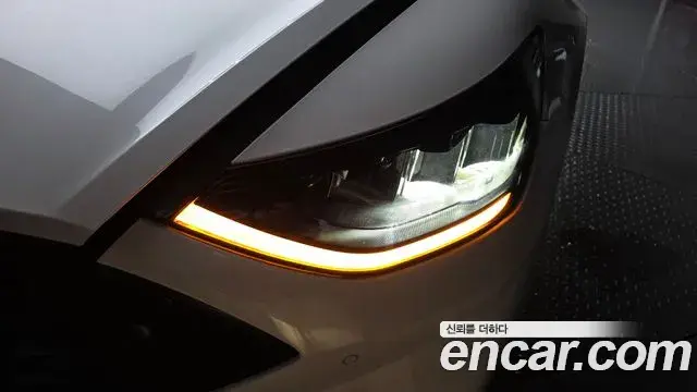 Hyundai Sonata Hybrid 2021 — ფოტო 27/40
