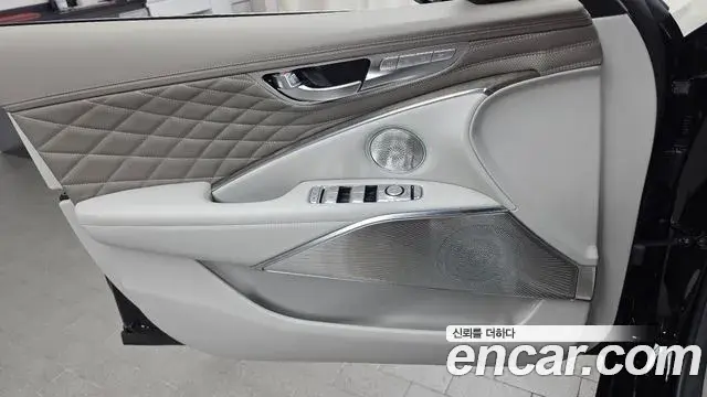 Kia The K9 2024 — ფოტო 29/41