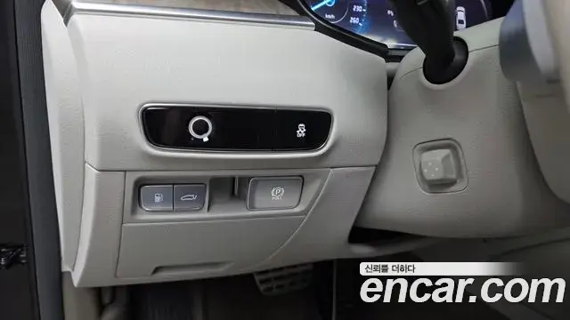 Kia The K9 2024 — ფოტო 7/41