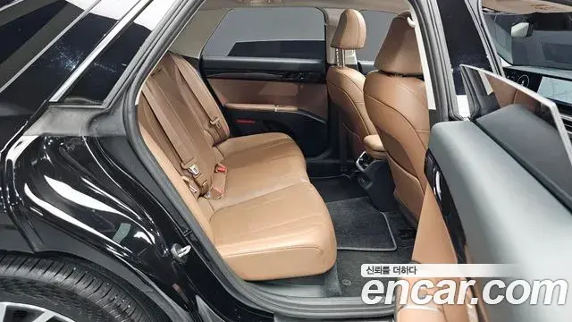 Hyundai Grandeur Hybrid 2023 — Şəkil 26/37