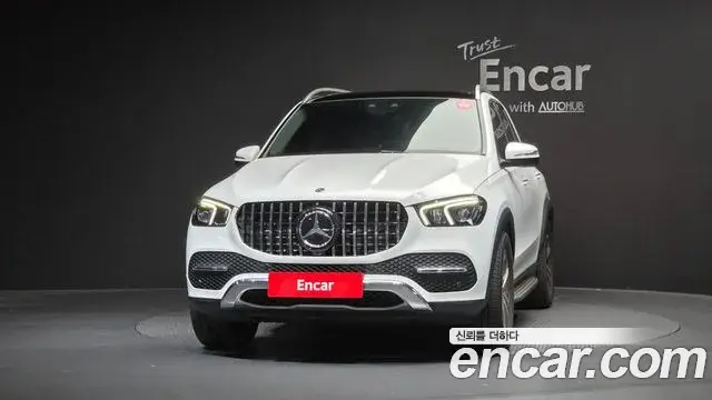 Mercedes-Benz GLE-Class 2021 — ფოტო 8/34