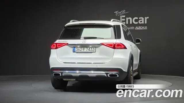 Mercedes-Benz GLE-Class 2021 — ფოტო 6/34
