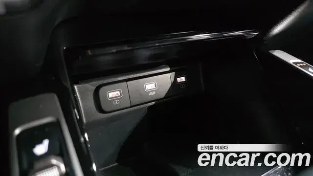 Kia Sorento 2022 — Şəkil 11/36