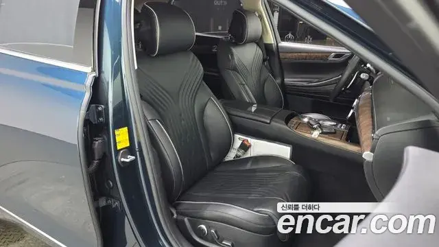 Genesis G80 2020 — ფოტო 21/34