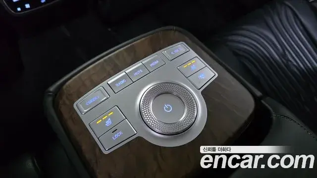 Genesis G80 2020 — ფოტო 32/34