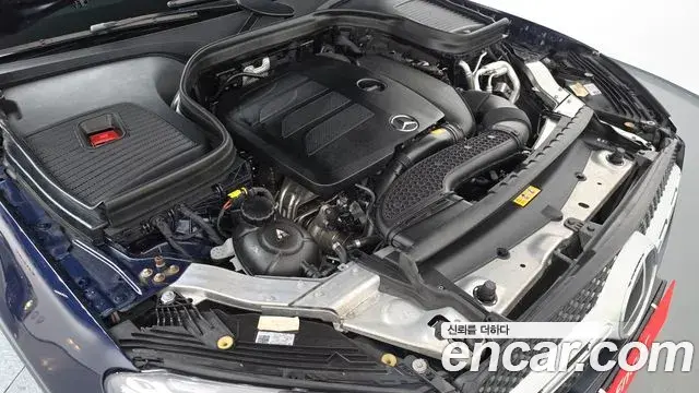 Mercedes-Benz GLC-Class 2021 — Şəkil 21/32