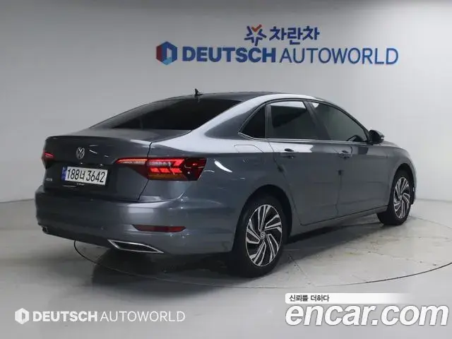 Volkswagen Jetta 2021 — Şəkil 12/20