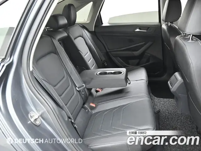 Volkswagen Jetta 2021 — Şəkil 2/20