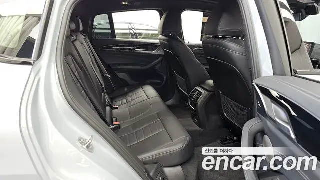 BMW X4 2024 — ფოტო 15/33