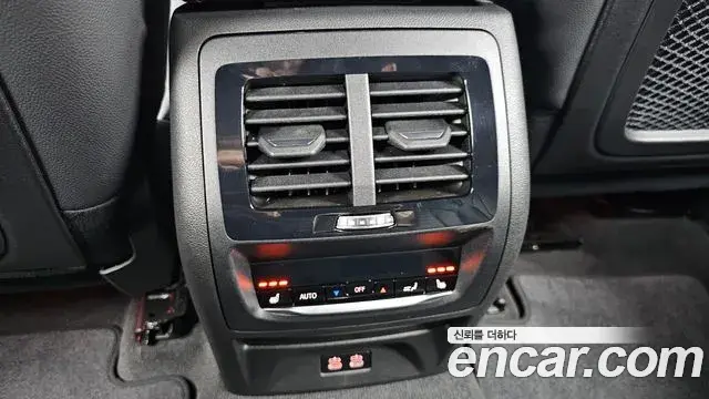 BMW X4 2024 — ფოტო 29/33