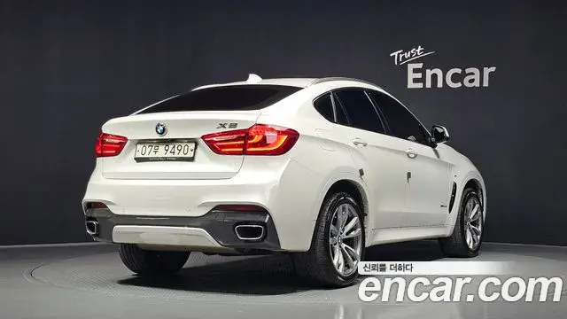 BMW X6 2018 — Şəkil 18/20