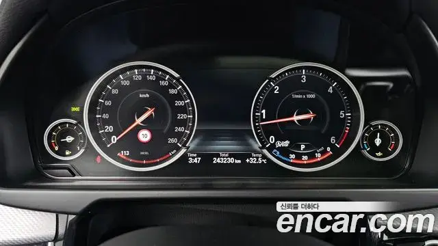 BMW X6 2018 — Şəkil 12/20