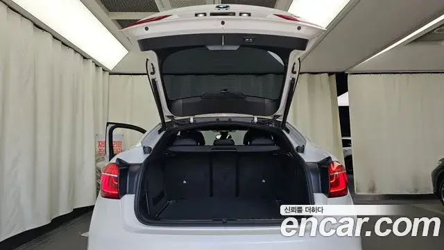 BMW X6 2018 — Şəkil 20/20